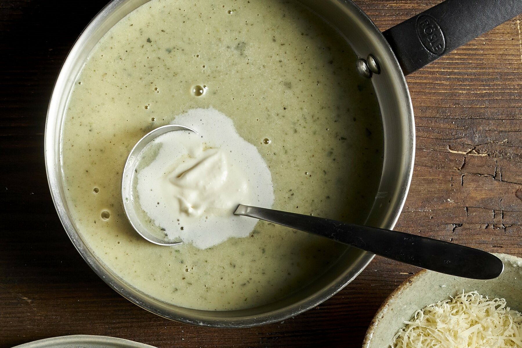 Sbrinz-Suppe