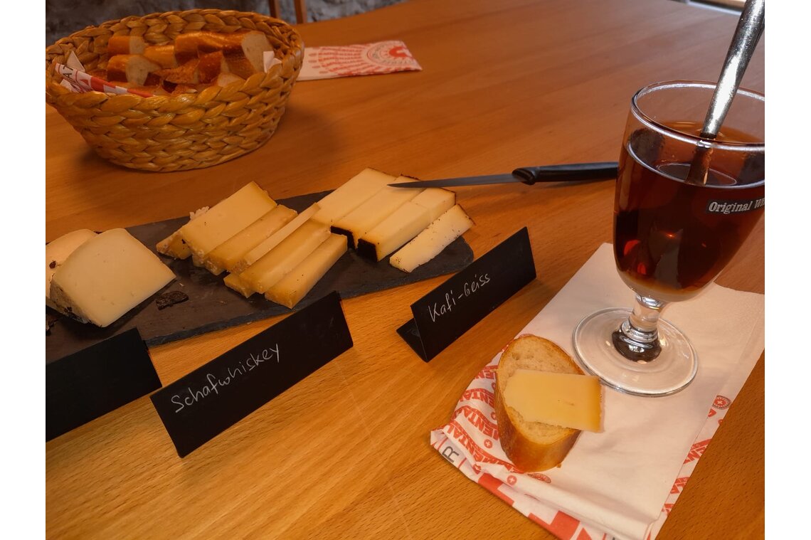 Kafiluztour